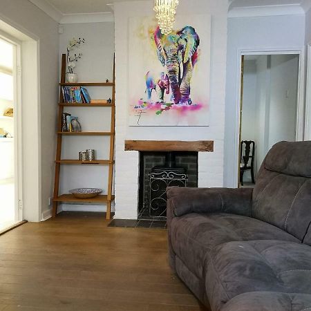 Easytoostay Paygate Cottage Brenchley Bagian luar foto